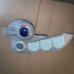 Rare 2004 Yugioh GX Academy Duel Disc Launcher - Image 4