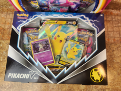 2x Pokemon TCG: Hoopa V Box BRAND NEW SHIPS ASAP & 2x Pokemon Pikachu V box - Image 4