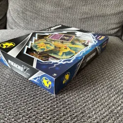 Pokemon TCG: Pikachu V Box Factory Sealed - NEW 820650851179 - Image 4