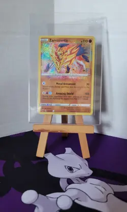 Zamazenta #102/185 Vivid Voltage Amazing Rare Holo Pokemon TCG - Image 1