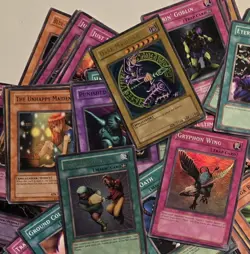 Lot of 350 Yu-Gi-Oh TCG Cards 1996-2000s Holos 1st Editions Played Condition - Image 5