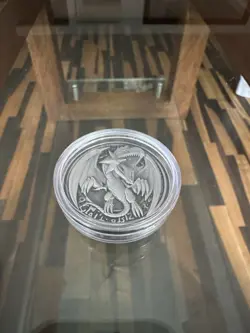 YuGiOh YCS Pre Registration Silver Coin Blue-Eyes White Dragon - Image 1