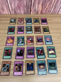 Yugioh Vintage Lot Of 25 Yu-Gi-Oh! Cards!! ! - Image 1