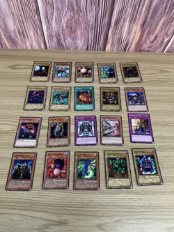 Yugioh Vintage Lot Of 20 Yu-Gi-Oh! Cards!! - Image 1