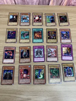 Yugioh Vintage Lot Of 20 Yu-Gi-Oh! Cards!! - Image 2