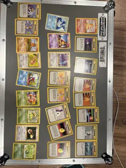Pokemon Card 45 Card Vintage Lot bundle - Image 3