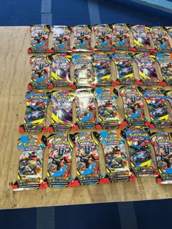 36x Pokemon Mega Evolution Sleeved Booster Packs IN HAND - Image 5