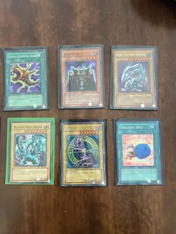 YuGiOh! - Bundle of 10 Cards - All HOLO - Image 3