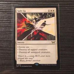 Split Up Duskmourn: House of Horror Regular - Image 1