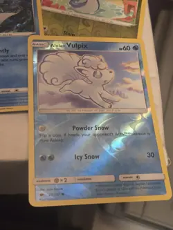Pokemon TCG Massive Lot of Holos, Reverse Holos, & Rares. S&M, SWSH, and S&V 1a - Image 4