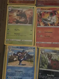 Pokemon TCG Massive Lot of Holos, Reverse Holos, & Rares. S&M, SWSH, and S&V 2b - Image 5