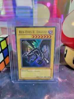 Red-Eyes B. Dragon SDJ-001 Yu-Gi-Oh TCG Starter Deck Joey Unlimited Super Rare - Image 1