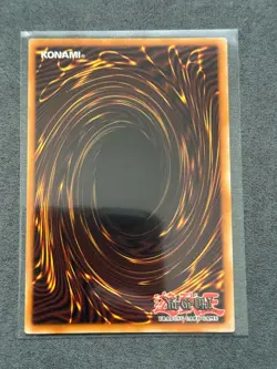 Yugioh Man-Eater Bug LOB-EN108 Super Rare 25th Anniversary NM - Image 2