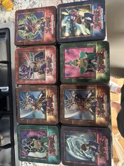 Yu-Gi-Oh! TCG 8 Tins and about 500 Random Cards. Various conditions. - Image 1