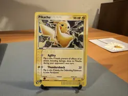 2003 Pokemon Pikachu #12 Black Star Promo Holo - Image 2