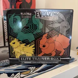 Pokemon Evolving Skies Elite Trainer Box ETB Sealed, New - Image 1