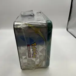 Pokemon TCG: Arceus Collector’s Chest Lunchbox Tin, Spring 2022, FUSION STRIKE - Image 4