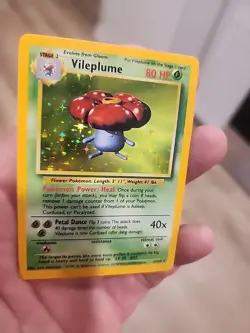 Vileplume 15/64 Non-Holo Rare 1st Edition Jungle Set Pokemon Card WOTC 1999 - Image 3