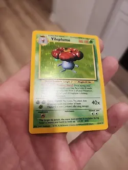 Vileplume 15/64 Non-Holo Rare 1st Edition Jungle Set Pokemon Card WOTC 1999 - Image 4