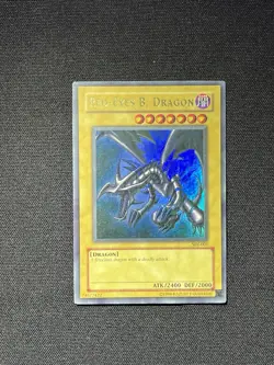 Yu-Gi-Oh! TCG Red-Eyes Black Dragon SDJ-001 Vintage Holo Rare Card 1996 - Image 3