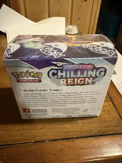 Chilling Reign Booster Box - New Factory Sealed - Pokemon TCG Sword & Shield 820650818462 - Image 3