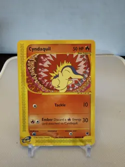 Cyndaquil 105/165 Expedition Non Holo Pokemon Card - Image 1