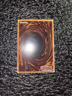 Yugioh! Blue-Eyes White Dragon OP28-EN001 OTS Ultimate Rare Light Play - Image 2