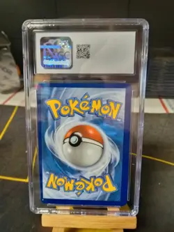 ERROR MISCUT O/C CGC 9 MINT Pokemon Evolving Skies Golduck Card 025/203 - Image 2