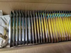 35 YuGiOh Legend of Blue Eyes White Dragon Blister Booster Pack 25th Anniversary - Image 4