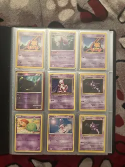 Pokemon binder with 1ST EDITIONS, SHADOWLESS, REVERSE HOLOS, older set of cards - Image 2