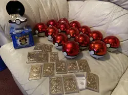 14 Vintage Pokemon 1999 Burger King 23k Gold Promo Cards Pokeballs, 2 Charizard - Image 1