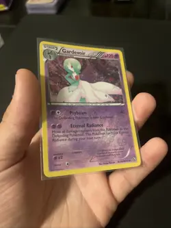 Pokemon TCG Gardevoir Legendary Treasures Radiant Collection RC10/RC25 Holo Card - Image 4