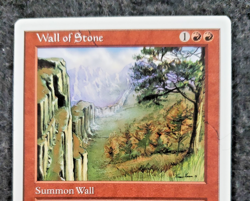 Wall of Stone Light Play, English Magic the Gathering MTG 5th Edition..(DS3D1K9) - Image 3