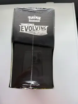 Pokemon TCG Sword & Shield Evolving Skies Elite Trainer Box ETB Factory Sealed - Image 4