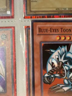 Blue-Eyes Toon Dragon DB1-EN066 Dark Beginning 1 Near Mint - Image 5