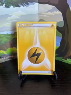 Lightning Energy 8/30 - Pikachu Libre Trainer Kit - Pokemon Card TCG - MP/HP - Image 1