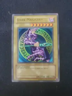 Yu-Gi-Oh! TCG Dark Magician SDY-006 Starter Deck Yugi Unlimited Ultra Rare NM - Image 1