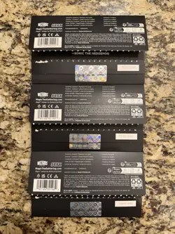 Magic The Gathering Secret Lair x Sonic the Hedgehog Rainbow Foil Bundle OPENED - Image 2