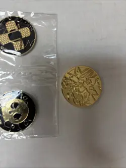Pokemon Zamazenta Ultra Premium Collection Metal Coin Dice Poison Burn Counter - Image 2