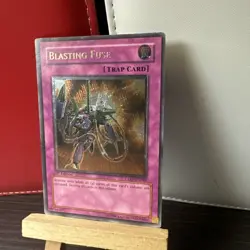 Yugioh Blasting Fuse CDIP-EN049 1ST ULTIMATE- LP + free bonus holo - Image 1