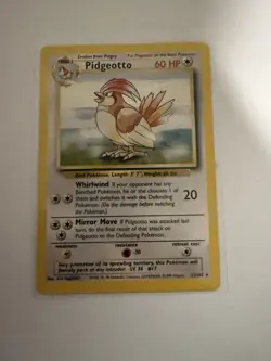 Pokemon Card Pidgeotto 22/102 From Base Set Non-Holo - Image 1