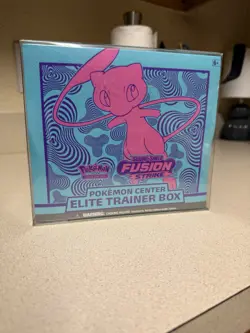 Pokemon Center TCG Sword & Shield-Fusion Strike Elite Trainer Box SEALED - Image 1