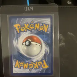 Pokemon TCG Mew 025/025 Gold Celebrations 25th Anniversary Card NM Condition - Image 2
