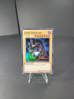 Dark Magician LC01 EN005 Limited Edition Ultra Rare Yu-Gi-Oh! TCG - Image 1