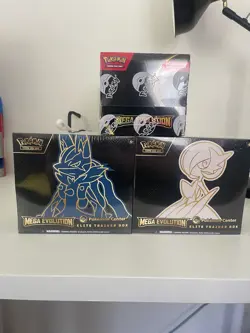 Pokemon Center Mega Evolutions ETB Set & Booster Box - Image 1