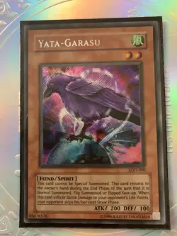 YuGiOh! Yata-Garasu LOD-000 Secret Rare Unlimited Edition NM - Image 1