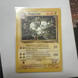Pokemon TCG Fossil Set Magneton Rare Non-Holo Card 26/62 Vintage - Image 1