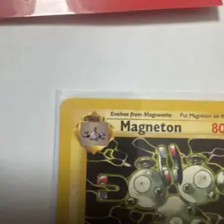 Pokemon TCG Fossil Set Magneton Rare Non-Holo Card 26/62 Vintage - Image 2