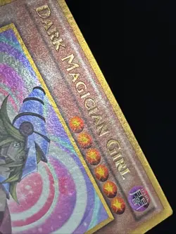 Yu-Gi-Oh! TCG Dark Magician Girl MVP1-ENG56 1st Edition Gold Rare LP - Image 3