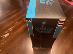 Pokemon Center Exclusive Black Bolt Elite Trainer Box - Image 5